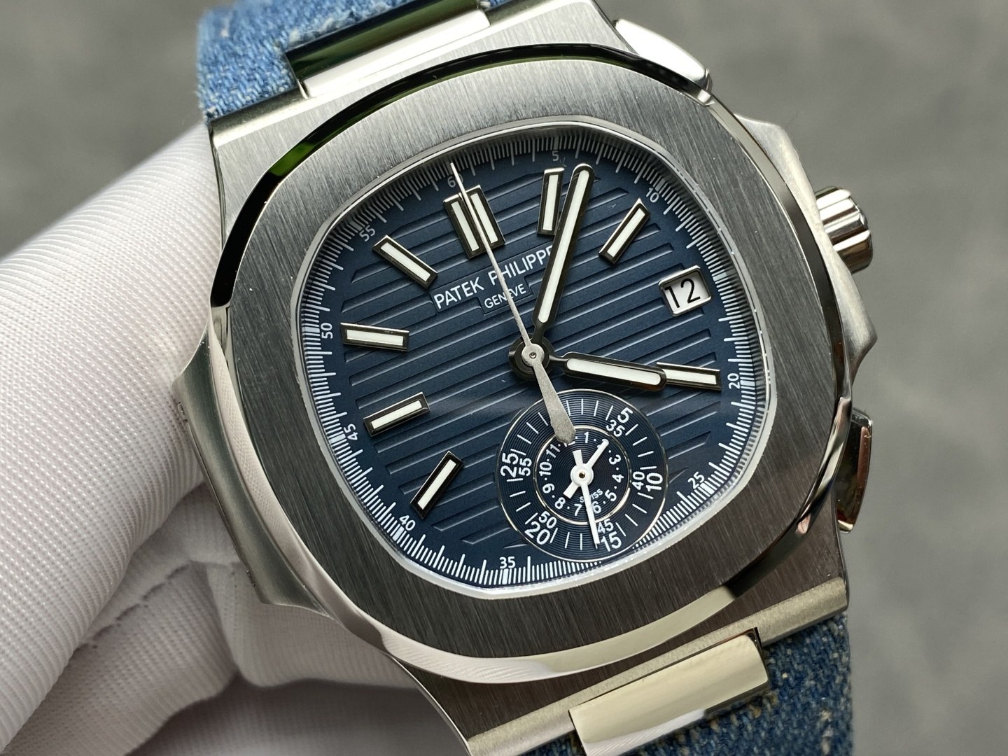 Patek Philippe Nautilus 5980/60G-001 - Image 3