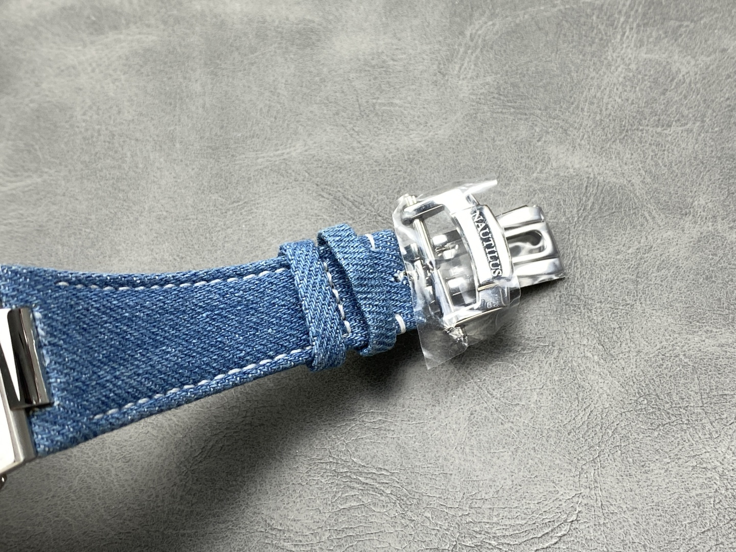 Patek Philippe Nautilus 5980/60G-001 - Image 10