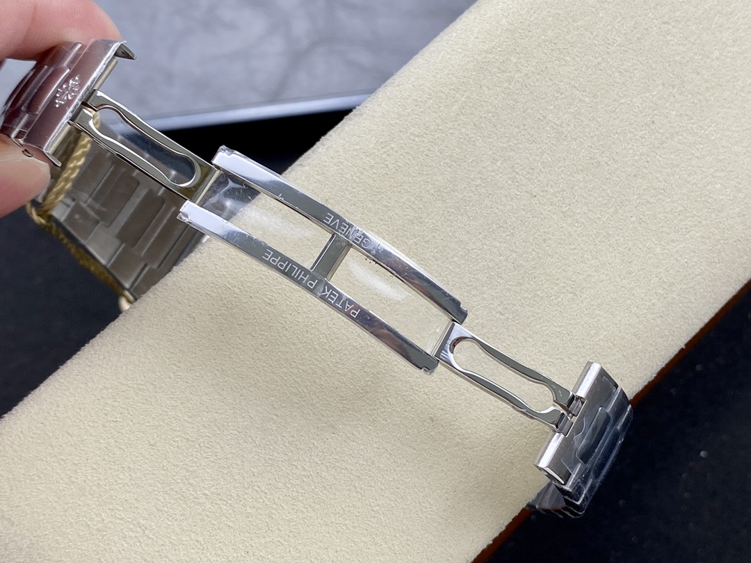 Patek Philippe Nautilus 5990/1A-011 Super Clone - Image 6