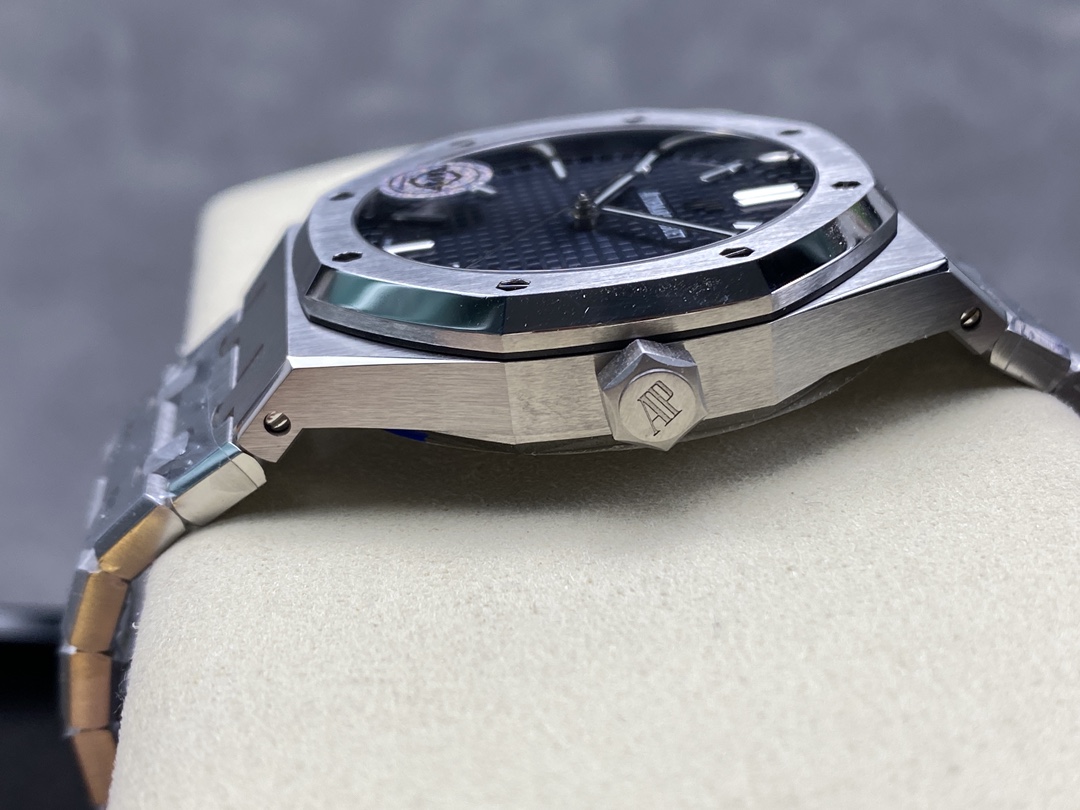 AP Royal Oak Selfwinding Ref. 15510ST (bleu nuit) Super Clone - Image 5